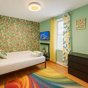 Tropical Style Room Apartment