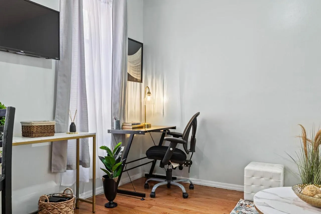 1Br Apt Walk To Central Park And Columbia University New York 0*,  United States